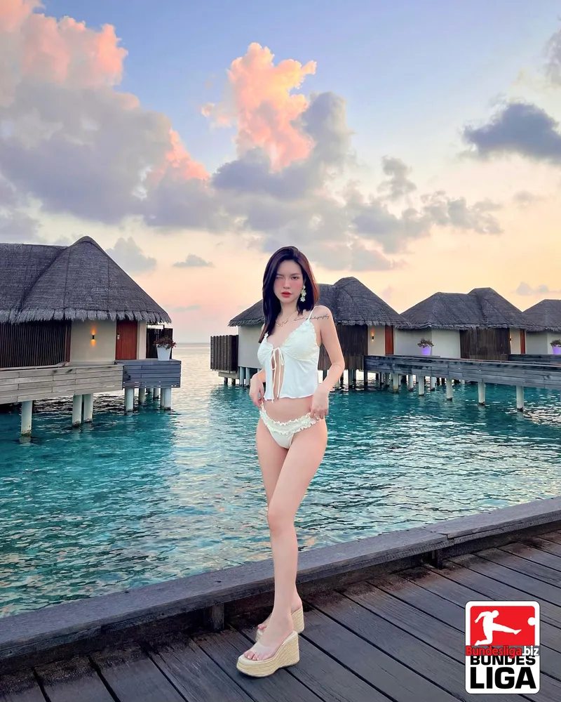 Ảnh Lucie Nguyễn mặc bikini 6